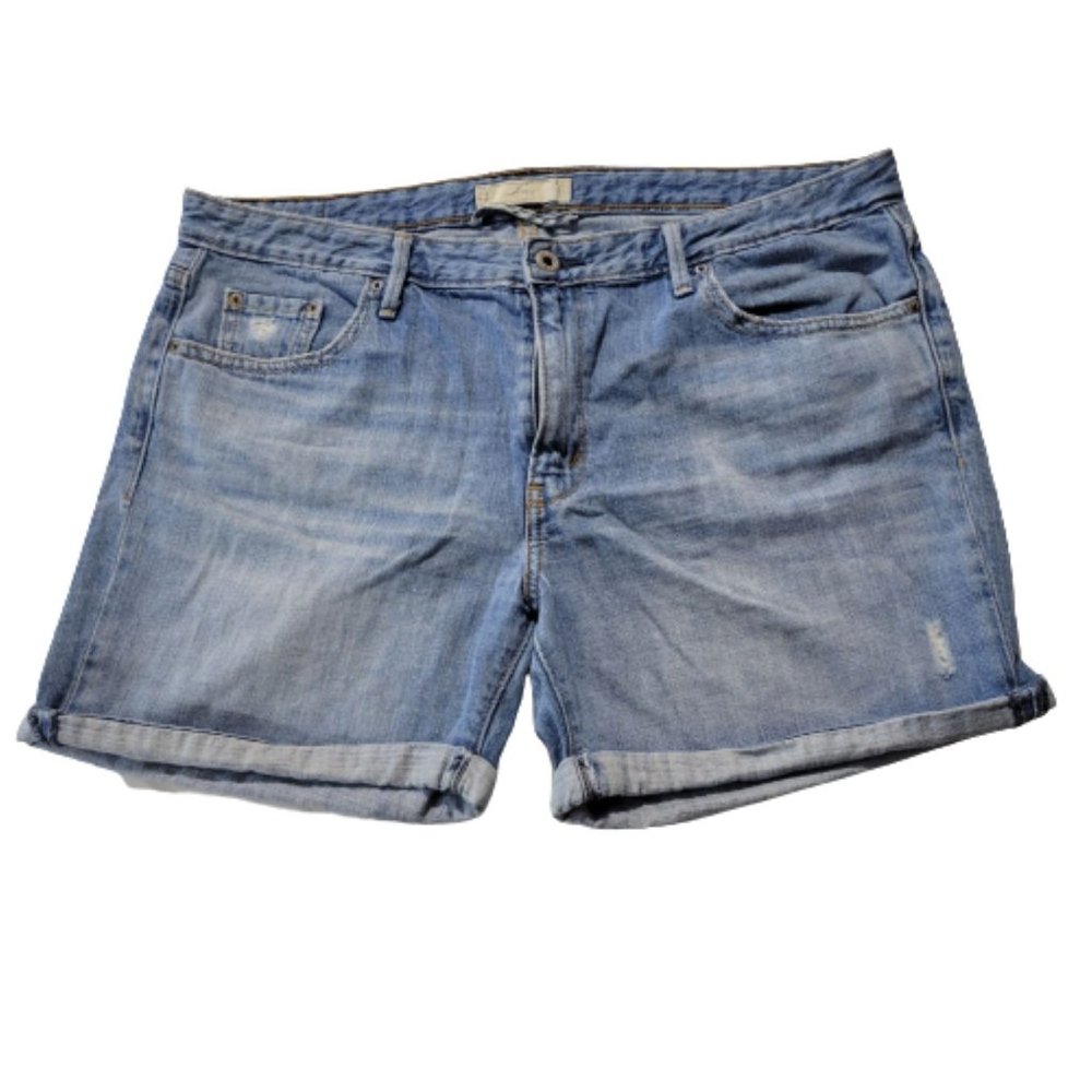 Levi's Sz 12 Distressed Denim Shorts